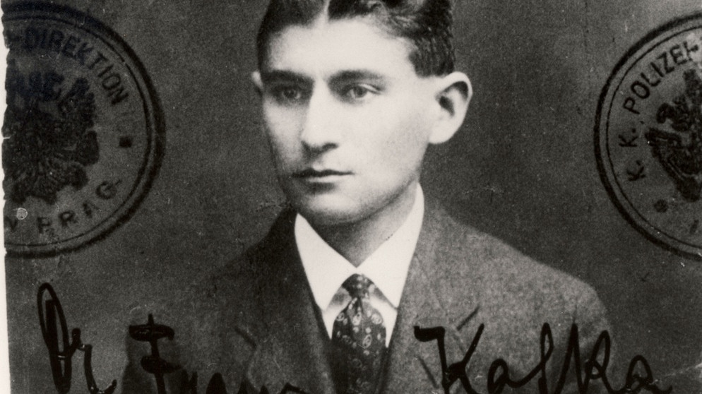 Franz Kafka (Paßfoto von 1915) | Bild: picture alliance / akg-images / Archiv K. Wagenbach 
