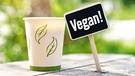 Molkerei goes Vegan | Bild: picture alliance (c) Michael Bihlmayer