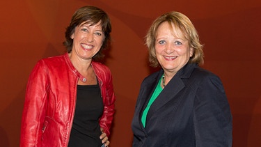 Ursula Heller und Sabine Leutheusser-Schnarrenberge | Bild: BR/Max Hofstetter