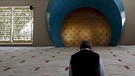 Innenraum der Moschee | Bild: picture-alliance/dpa