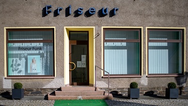 Frieseursalon in Ziegenrück, Thüringen | Bild: Arno Trümper