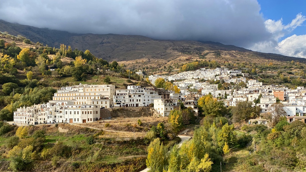 Trévelez, Heimat des berühmten Schinkens | Bild: BR/Tom Noga