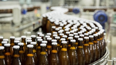 Beim Weißbierbräu Schneider in Kelheim | Bild: Andreas Mack / BR