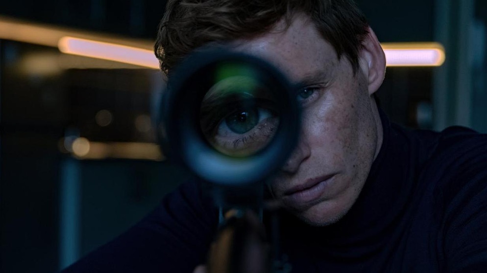 Eddie Redmayne als Auftraskiller "Der Schakal" | Bild: Sky Atlantic