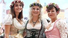 Tracht: Dirndl auf der Wiesn | Bild: BR