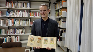 Dr. Thomas Schindler, Adventskalenderexperte im Bayerischen Nationalmuseum.
| Bild: © Sandra Demmelhuber