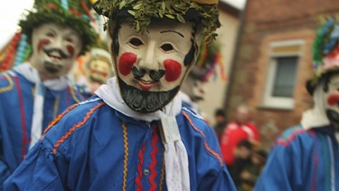 Maskentreiben - Fastnacht in der Rhön | Bild: BR