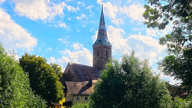 Katholisches Liebfrauenmünster Mariä Himmelfahrt in Wolframs-Eschenbach in Mittelfranken  | Bild: Klaus Alter