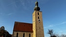 Katholische Pfarrkirche St. Johannes der Täufer in Tyrlaching | Bild: Christoph Anneser