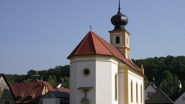 Katholische Pfarrkirche St. Jakobus der Ältere in Schraudenbach
| Bild: Anna-Lena Förtsch