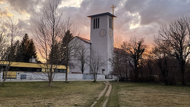 Pfarrkirche St. Augustinus im Stadtbezirk Trudering-Riem der Landeshauptstadt München | Bild: Annekathrin Nagel