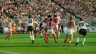 Spielszene Deutschland-Niederlande im EM-Halbfinale 1988 in Hamburg | Bild: picture-alliance/dpa