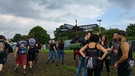 Seelsorger beim Heavy-Metal-Festival in Wacken in Schlesweig-Holstein | Bild: BR/ Mechthild Klein