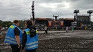 Seelsorger beim Heavy-Metal-Festival in Wacken in Schlesweig-Holstein | Bild: BR/ Mechthild Klein