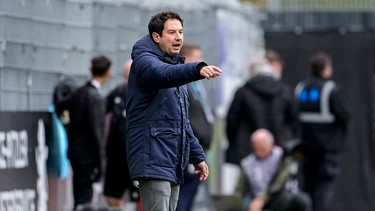 Cheftrainer Argirios Giannikis (TSV 1860 München) | Bild: picture-alliance/dpa