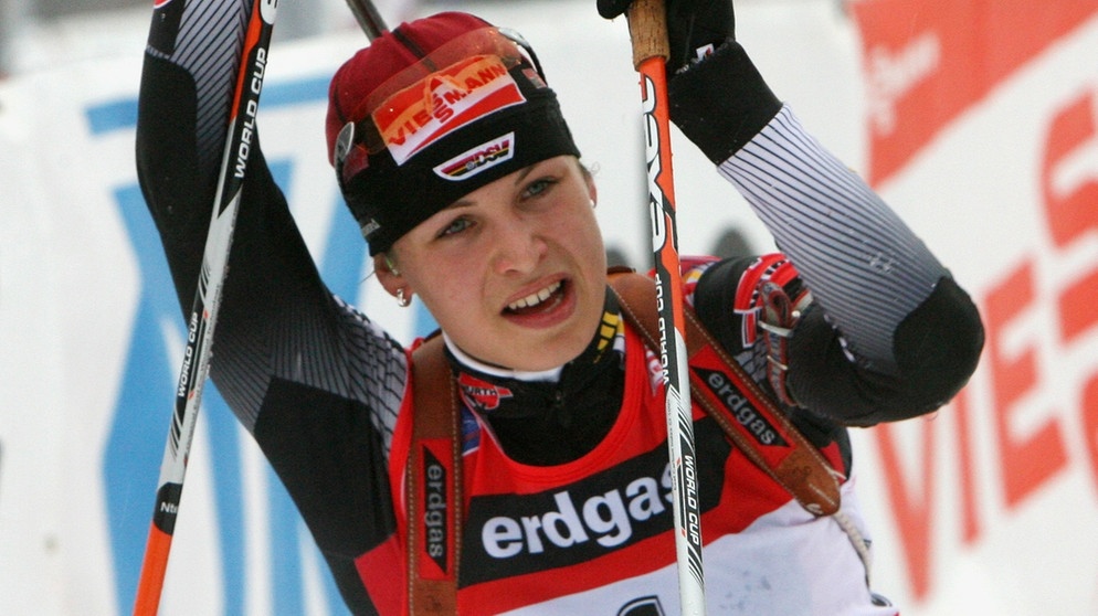 Magdalena Neuner bei ihrem ersten Weltcupsieg 2007 in Oberhof | Bild: picture-alliance/dpa