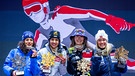 06.02.2025, Österreich, Saalbach-Hinterglemm: Ski alpin: Weltmeisterschaft, Super G, Damen. Die zweitplazierte Federica Brignone (l-r) aus Italien, die Gewinnerin Stephanie Venier aus  Österreich und die beiden Drittplazierten, Lauren Macuga aus den USA und Kajsa Vickhoff Lie aus Norwegen zeigen bei der Medaillenzeremonie ihre Medaillen. Foto: Jens Büttner/dpa +++ dpa-Bildfunk +++ | Bild: dpa-Bildfunk/Jens Büttner