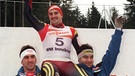 Rennrodler Georg Hackl gewinnt Gold | Bild: picture-alliance/dpa