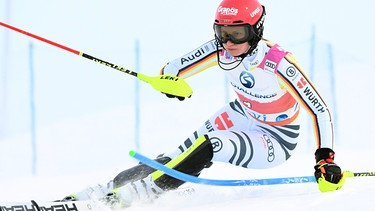 Frauen-Slalom in Levi: Lena Dürr | Bild: picture-alliance/dpa