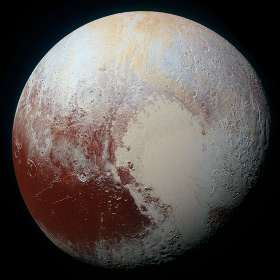 Pluto in verstärkten Farben, New Horizons, 14.7.2015 | Bild: NASA/JHUAPL/SwRI 