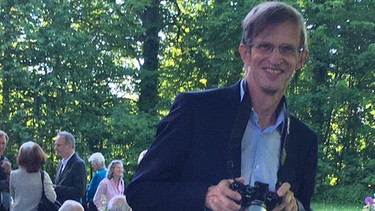 Albrecht Hesse mit Fotoapparat | Bild: privat