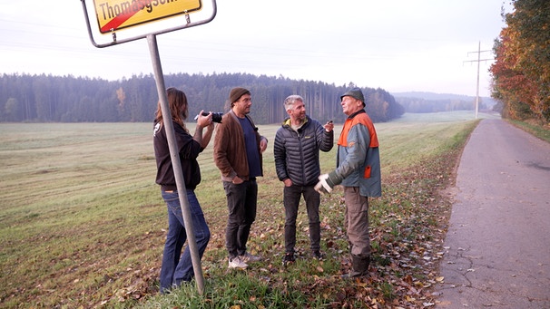 Recherche in Thomasgschieß | Bild: BR/Sebastian Sitzberger